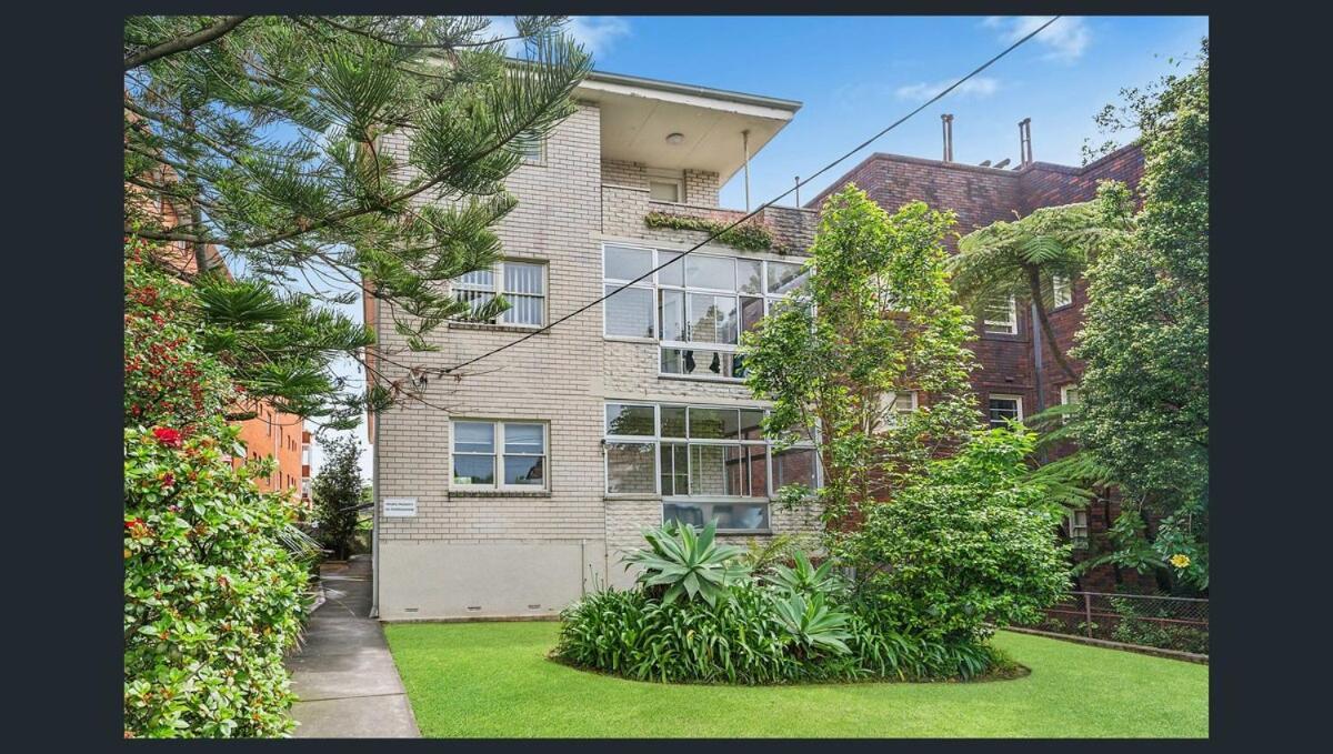 Randwick Luxury 2 Bed With Parking & Study Desks *